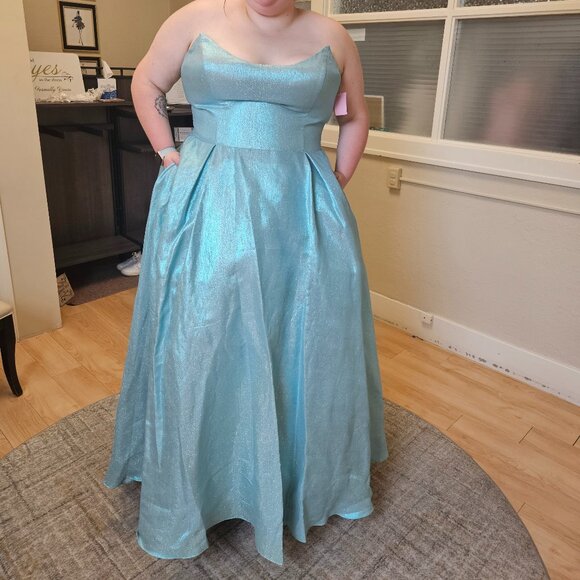 Size 24 Pink/Gold strapless ballgown iridescent shimmer w/ pocket ballgown NWT - Picture 8 of 13